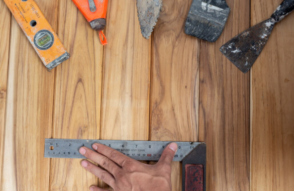 Raspagem de Piso de Madeira sem Poeira: Melhore a Qualidade do Seu Ambiente com Técnicas Eficazes